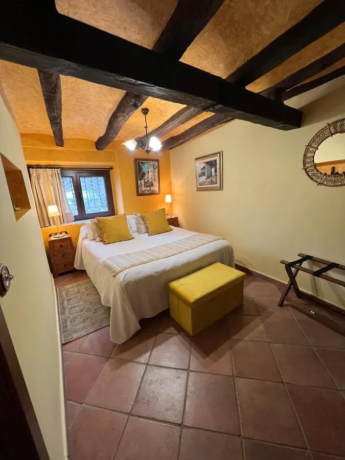 El Moli De Pontons Suites Con Jacuzzi Spa Spanje